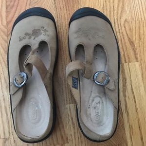 Keen backless maryjanes